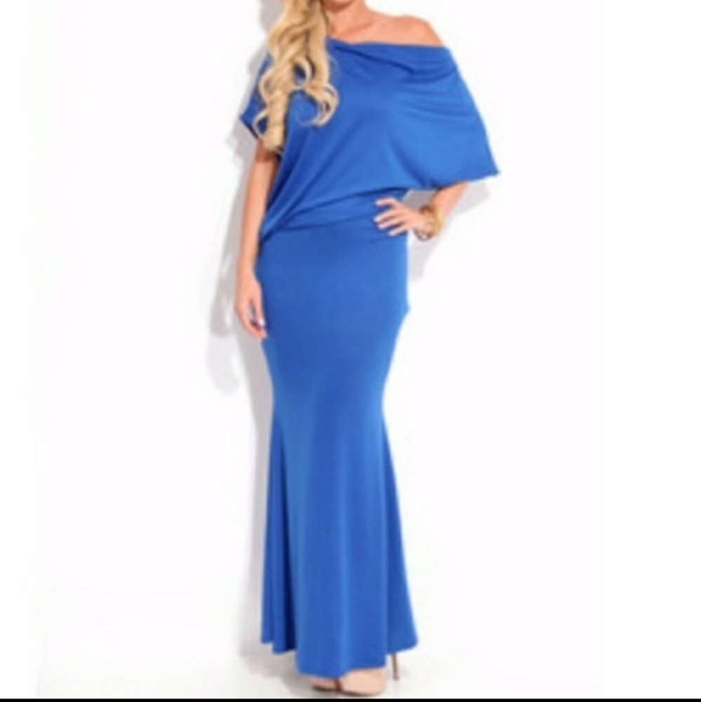 Ibby Libby Off the shoulder maxi dress